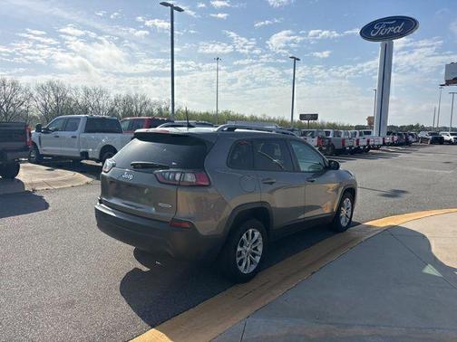 2020 Jeep Cherokee Latitude