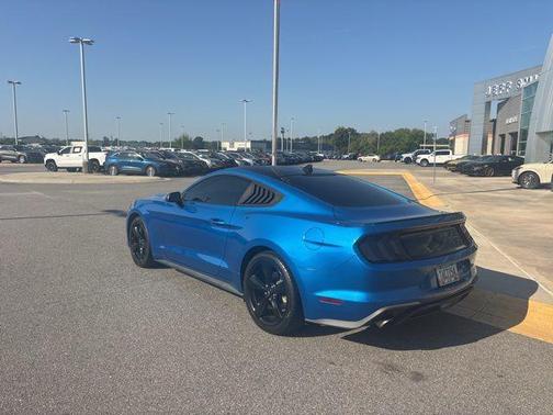 2021 Ford Mustang EcoBoost