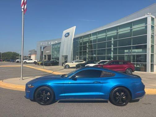 2021 Ford Mustang EcoBoost