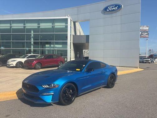 2021 Ford Mustang EcoBoost