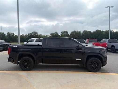 Onyx Black 2022 GMC Sierra 1500 Elevation