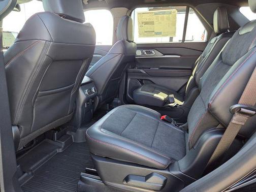 Agate Black Metallic 2026 Ford Explorer ST