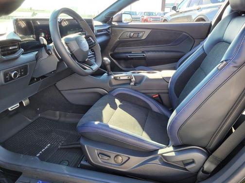 2026 Ford Mustang Dark Horse Fastback