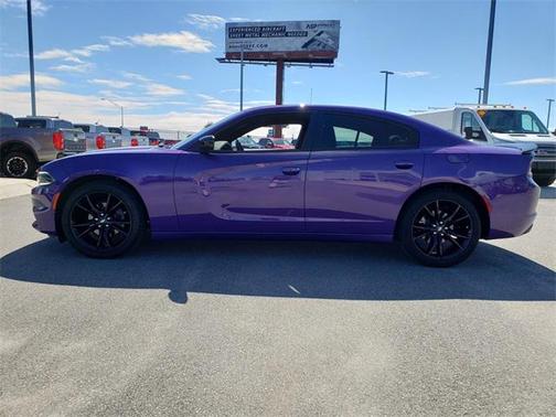 Plum Crazy Pearlcoat 2018 Dodge Charger SXT