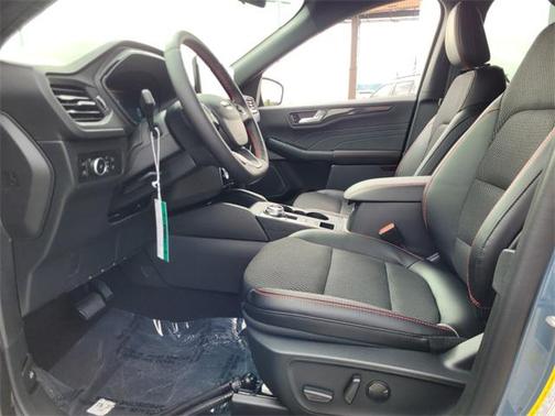 2026 Ford Escape ST-Line Select