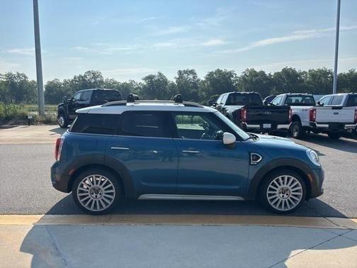 2018 MINI Countryman Cooper S