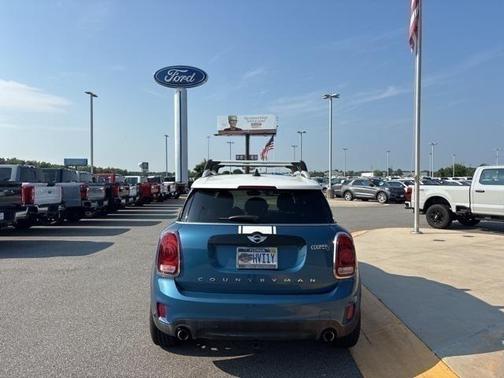2018 MINI Countryman Cooper S