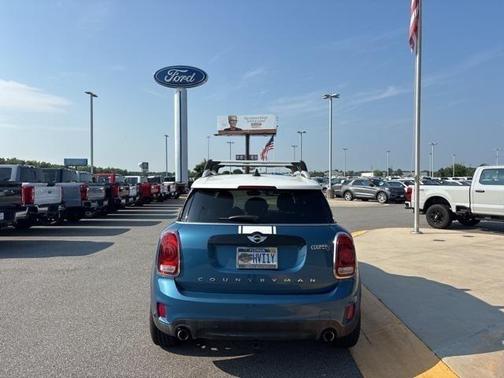 2018 MINI Countryman Cooper S