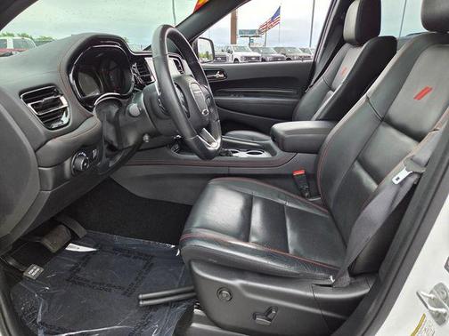 White Knuckle Clearcoat 2023 Dodge Durango GT Premium RWD