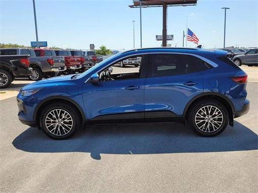 2023 Ford Escape PHEV SE