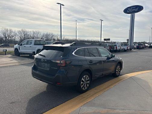 2023 Subaru Outback Premium