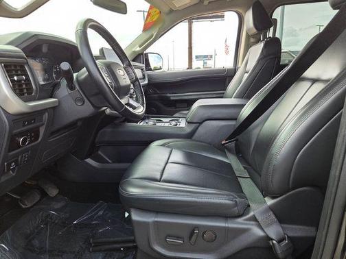 Black Metallic 2024 Ford Expedition Max XLT