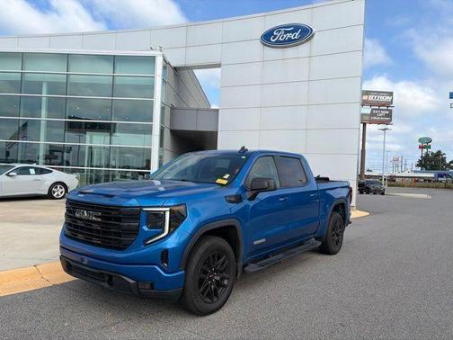 Dynamic Blue Metallic 2022 GMC Sierra 1500 Elevation