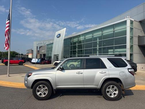 2019 Toyota 4Runner SR5
