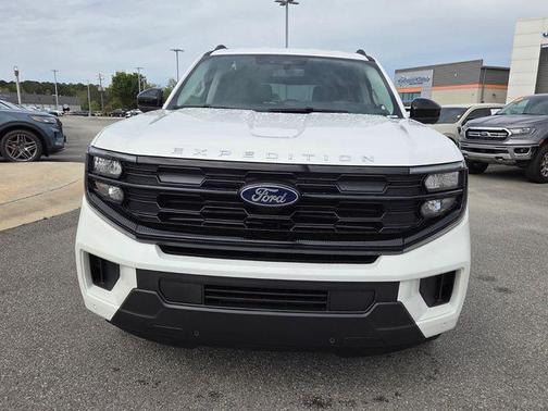 2026 Ford Expedition Max Active 4x2