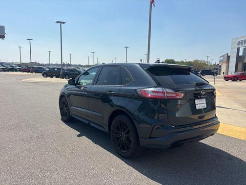 2023 Ford Edge ST Line