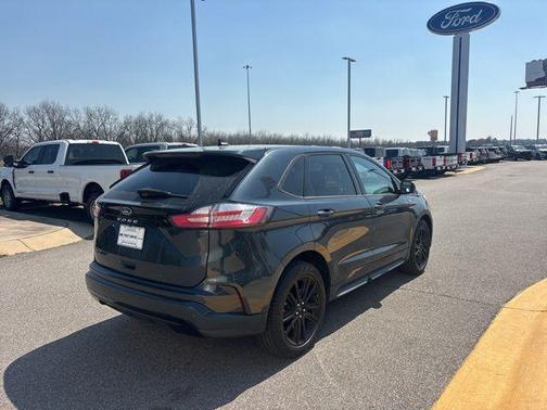 2023 Ford Edge ST Line