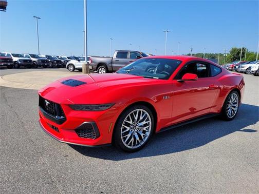 2025 Ford Mustang GT