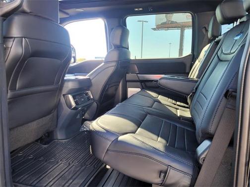 2026 Ford F-250 Platinum