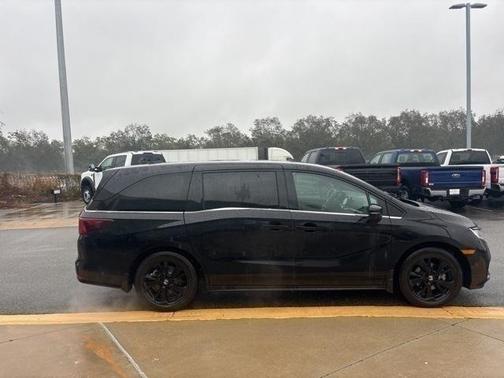 2024 Honda Odyssey Sport