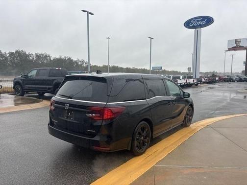 2024 Honda Odyssey Sport