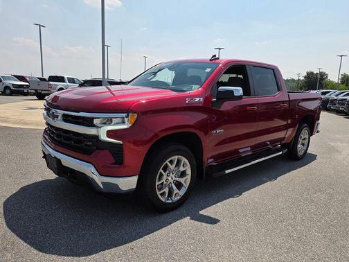 Radiant Red Tintcoat 2024 Chevrolet Silverado 1500 LT