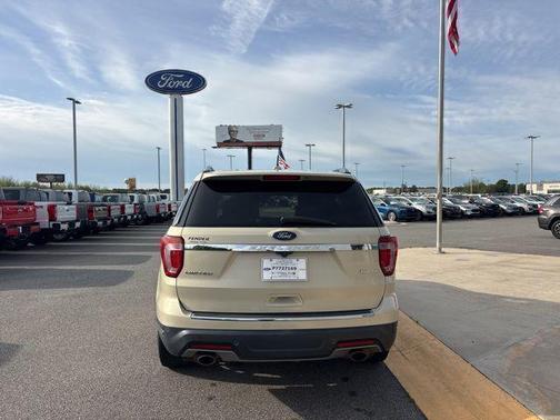 Platinum 2018 Ford Explorer Limited