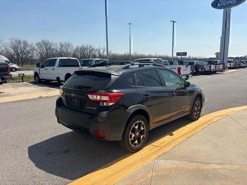Crystal Black Silica 2018 Subaru Crosstrek 2.0i