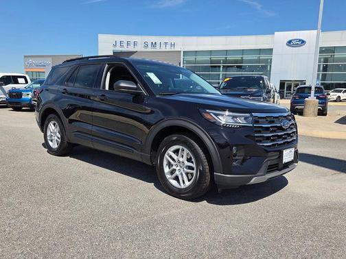 Agate Black Metallic 2026 Ford Explorer Active