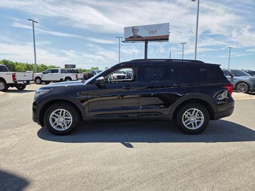 Agate Black Metallic 2026 Ford Explorer Active