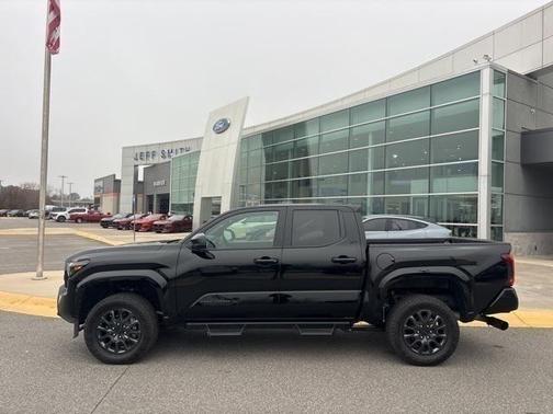 2025 Toyota Tacoma SR5