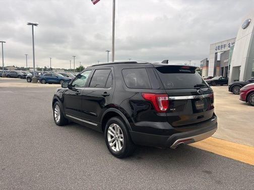 Shadow Black 2017 Ford Explorer XLT