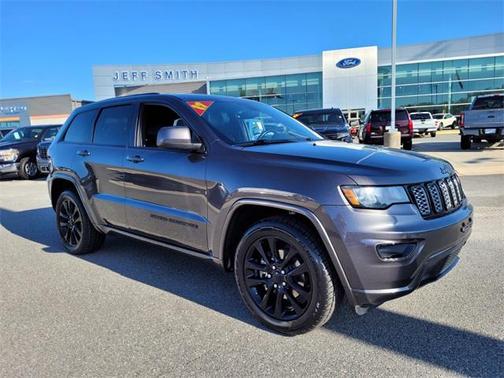 2017 Jeep Grand Cherokee Altitude