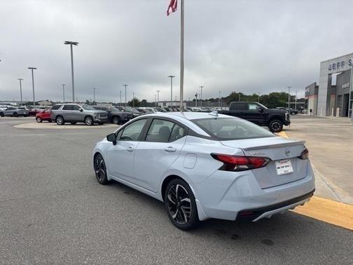 2024 Nissan Versa 1.6 S