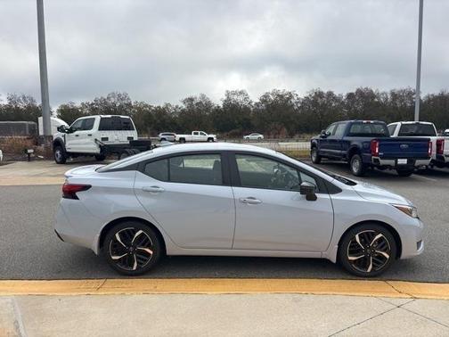 2024 Nissan Versa 1.6 S