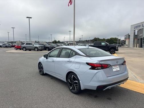 2024 Nissan Versa 1.6 S
