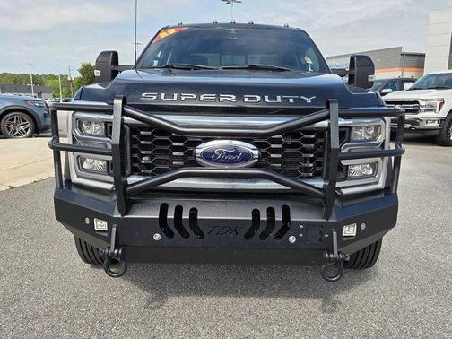 Black Metallic 2023 Ford F-450 Lariat