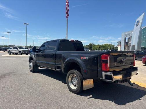 Black Metallic 2023 Ford F-450 Lariat