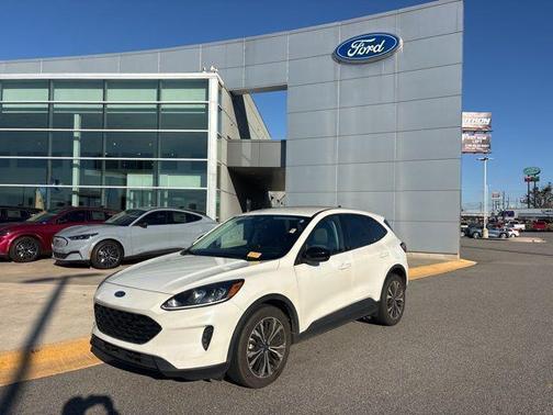 2021 Ford Escape SE