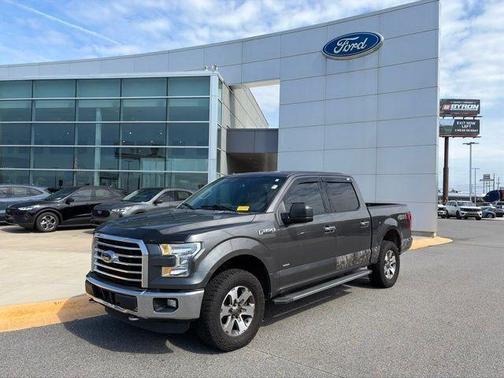 Gray 2015 Ford F-150 XLT