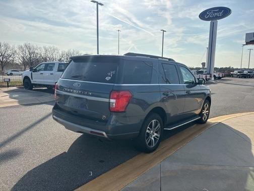 2022 Ford Expedition XLT