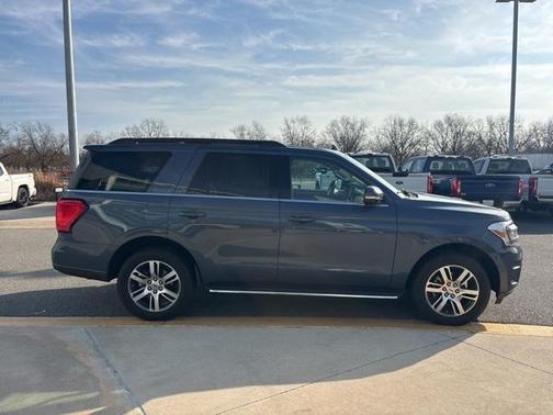 2022 Ford Expedition XLT