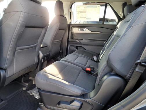 2026 Ford Explorer Active (200A)