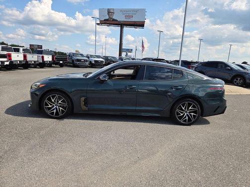 Ascot Green 2022 Kia Stinger GT-Line