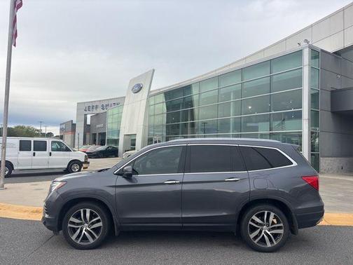 2017 Honda Pilot Elite