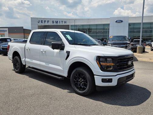 Oxford White 2026 Ford F-150 XLT