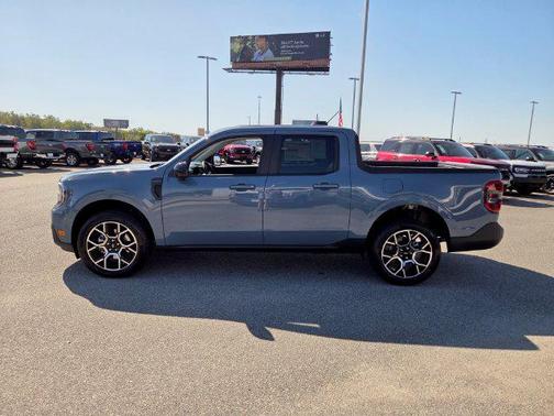 Azure 2026 Ford Maverick Lariat
