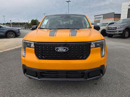 Oran Fury Met T 2026 Ford Maverick Lariat