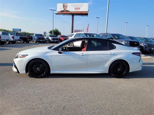 2022 Toyota Camry XSE