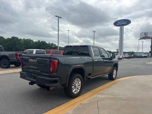 Hunter Green 2022 GMC Sierra 2500 Denali